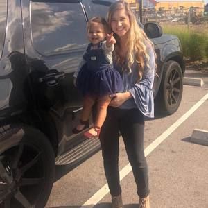 Meet your Posher, Mandy